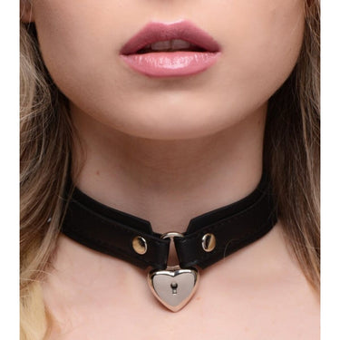 Strict Locking Heart Collar Collars & Leads Strict (ABS)